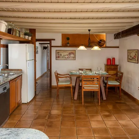 Casa Poniente Lodge *