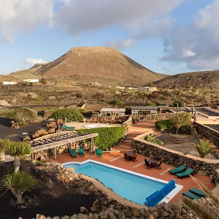 Casa Poniente Haria